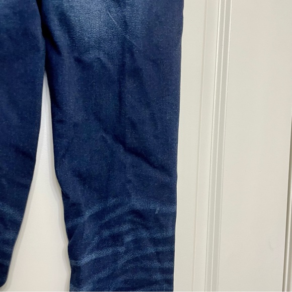 AE Super Hi Rise Busted Knee Jegging Jeans - Picture 6 of 8